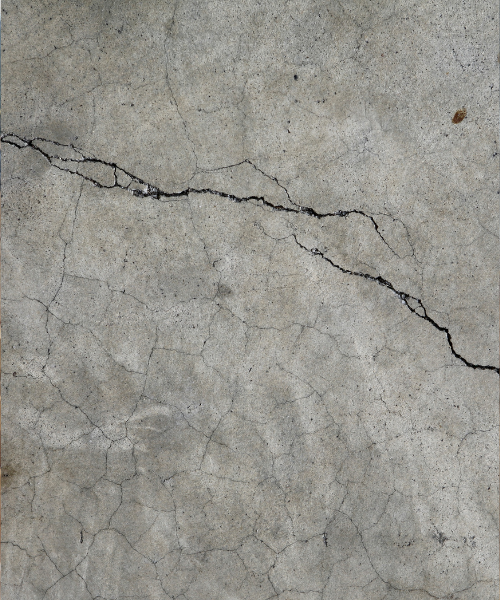 A crack in the ground that is cracked